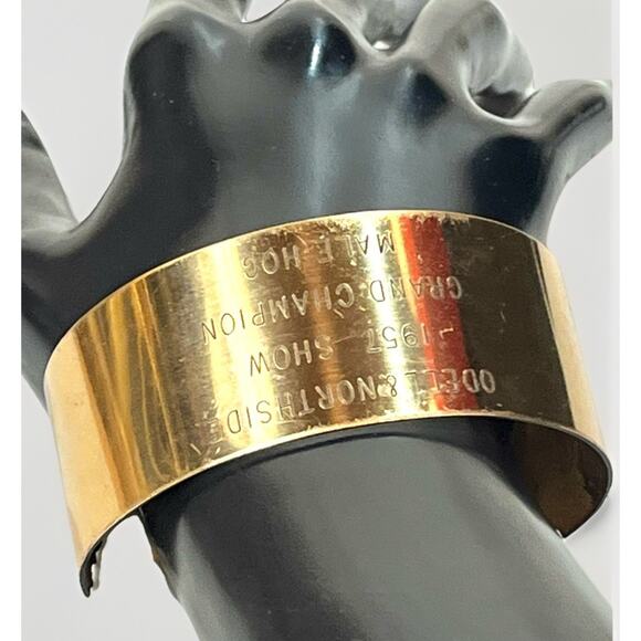 VTG Bronze Metal Cuff Odell Northside 1957 Show Grand CHAMPION Male Hog Bracelet - Picture 5 of 11